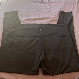 Lululemon size 20 black full length leggings